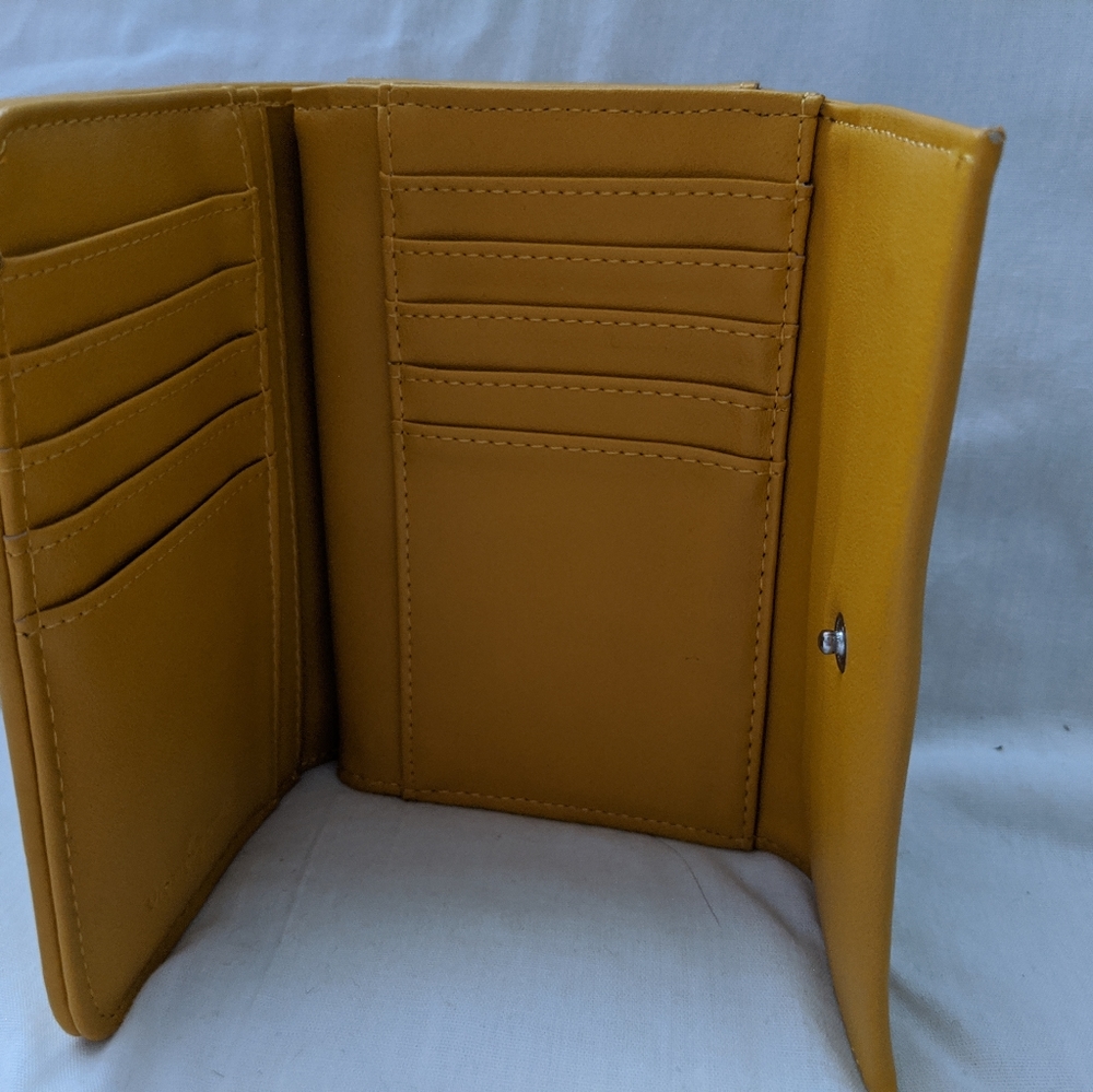 Wallet - Picture 3 of 7